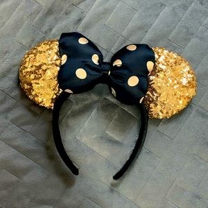 Black & Gold Minnie Mouse Ears Disney